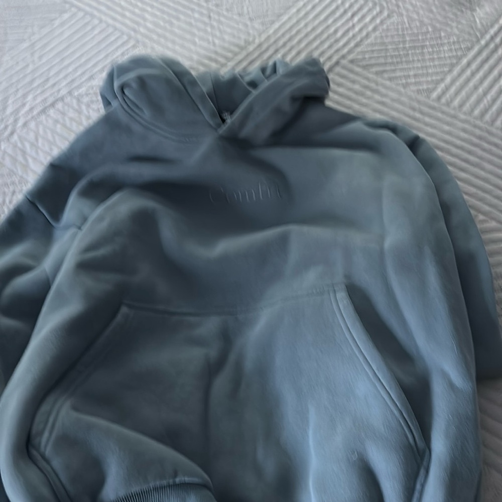 Almost new COMFRT hoodie